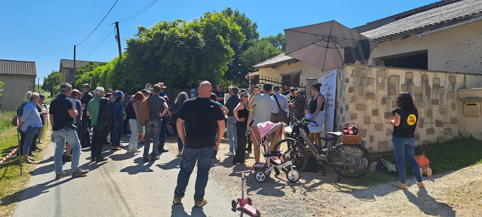 Rassemblement à Vaugeton